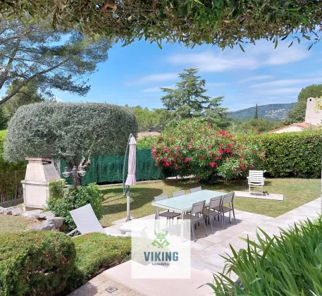 Villa de charme en pierres de taille et appartement indépendant piscine excellent état