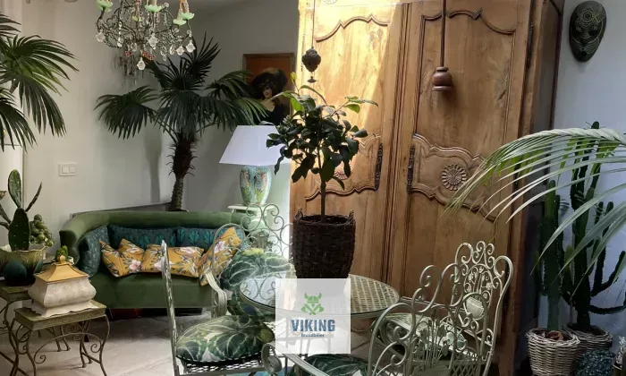 Luberon 150 m2 jardinet 5 chambres