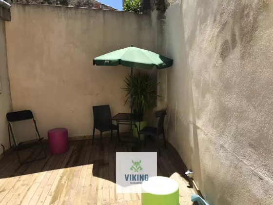 Appartement avec cour intérieure privative totalisant 79.53 M²