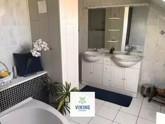 Maison 140 m² et studio 22 m²