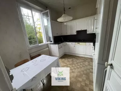 Grande maison familiale bourgeoise L'Isle-Adam centre