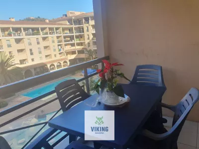 A VENDRE A CANNES - APPARTEMENT LUMINEUX AVEC BALCON ET PARKING